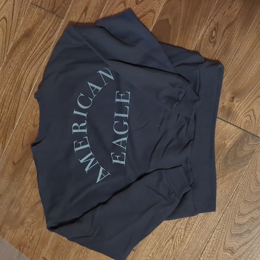 American Eagle sweatshirt